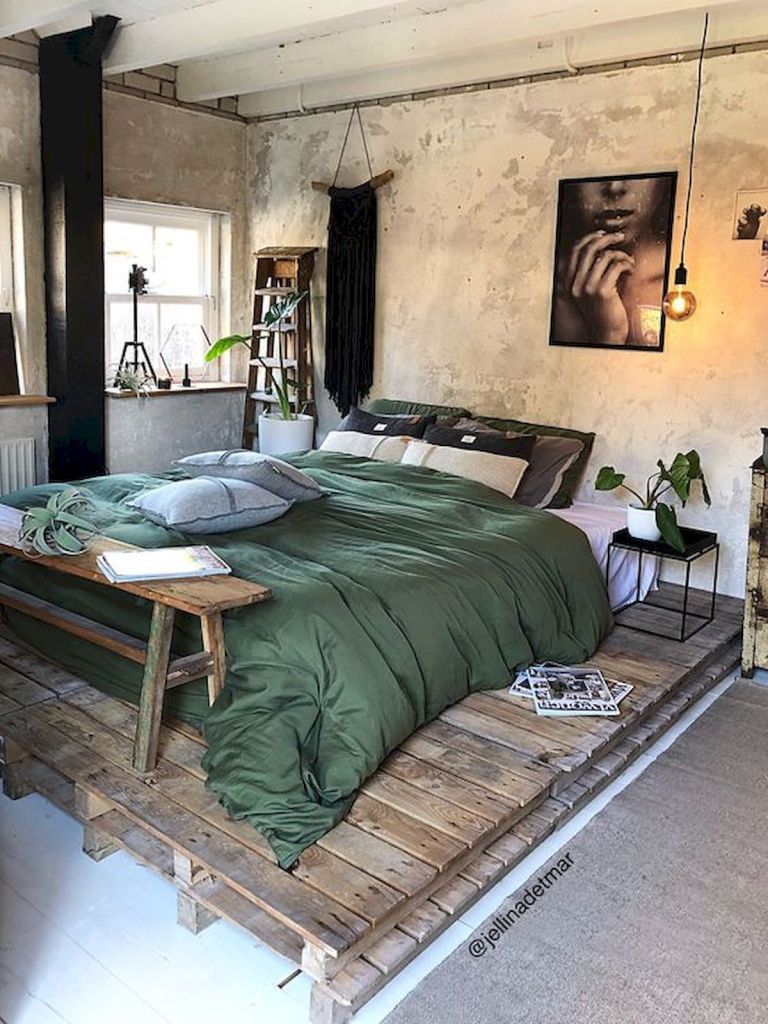bedroom, white wooden floor, white wall, green bedding, wooden bench, wooden crate